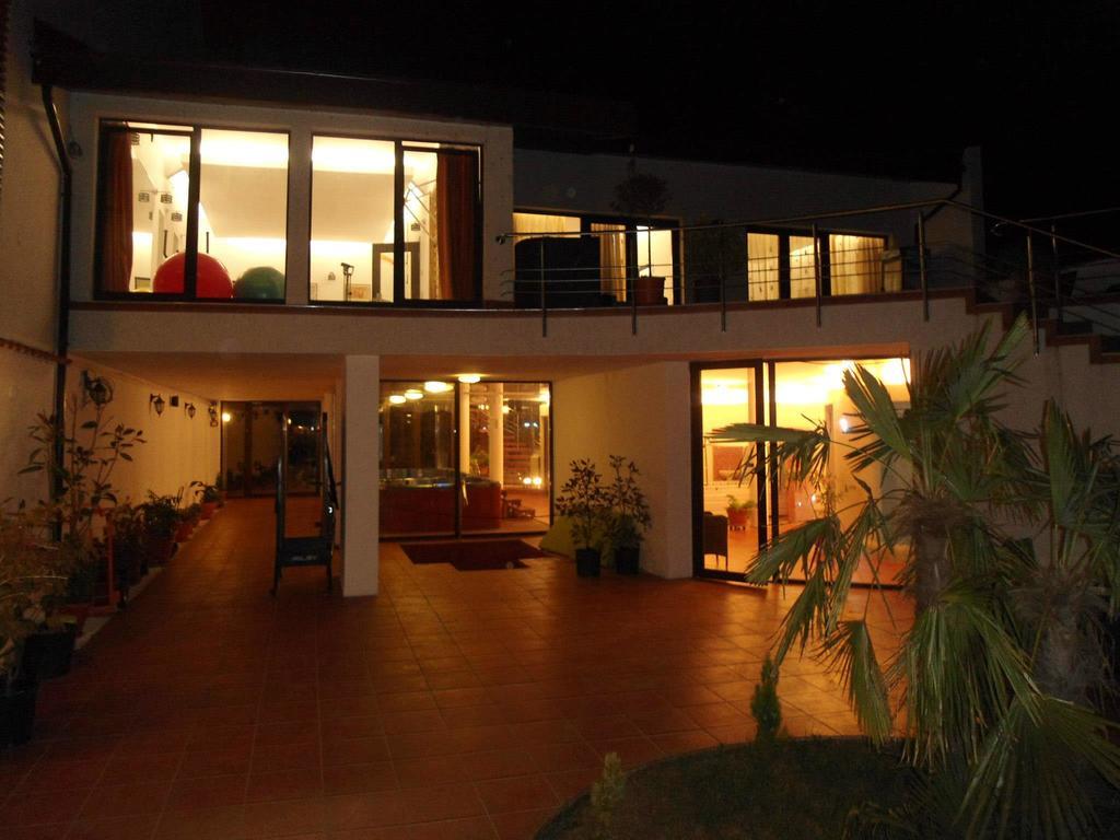 Pensiunea La Dolce Vita Băile Herculane Extérieur photo