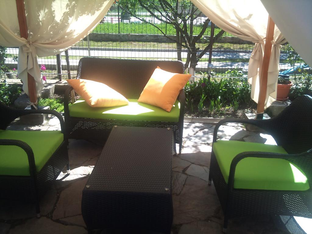 Pensiunea La Dolce Vita Băile Herculane Extérieur photo