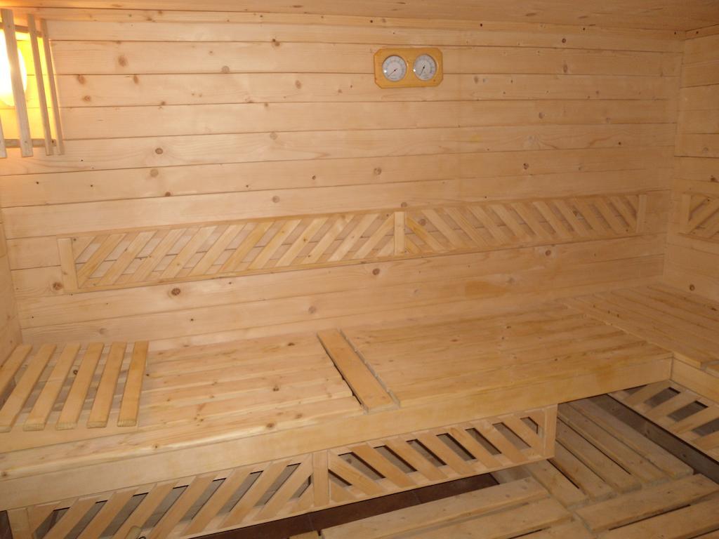 Pensiunea La Dolce Vita Băile Herculane Extérieur photo